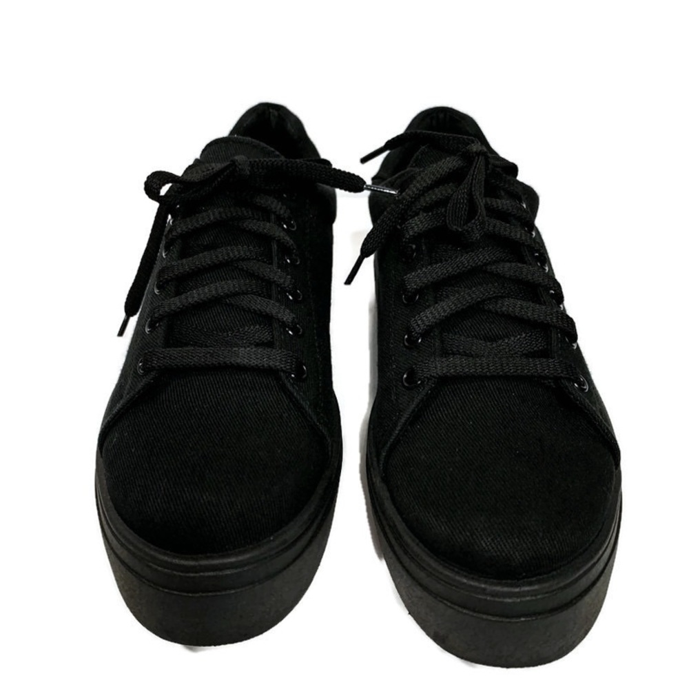 Asos NWOT Women's Chunky Laced-up Flat-form Shoes